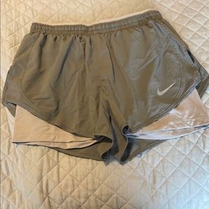 Nike 2 in 1 flex shorts